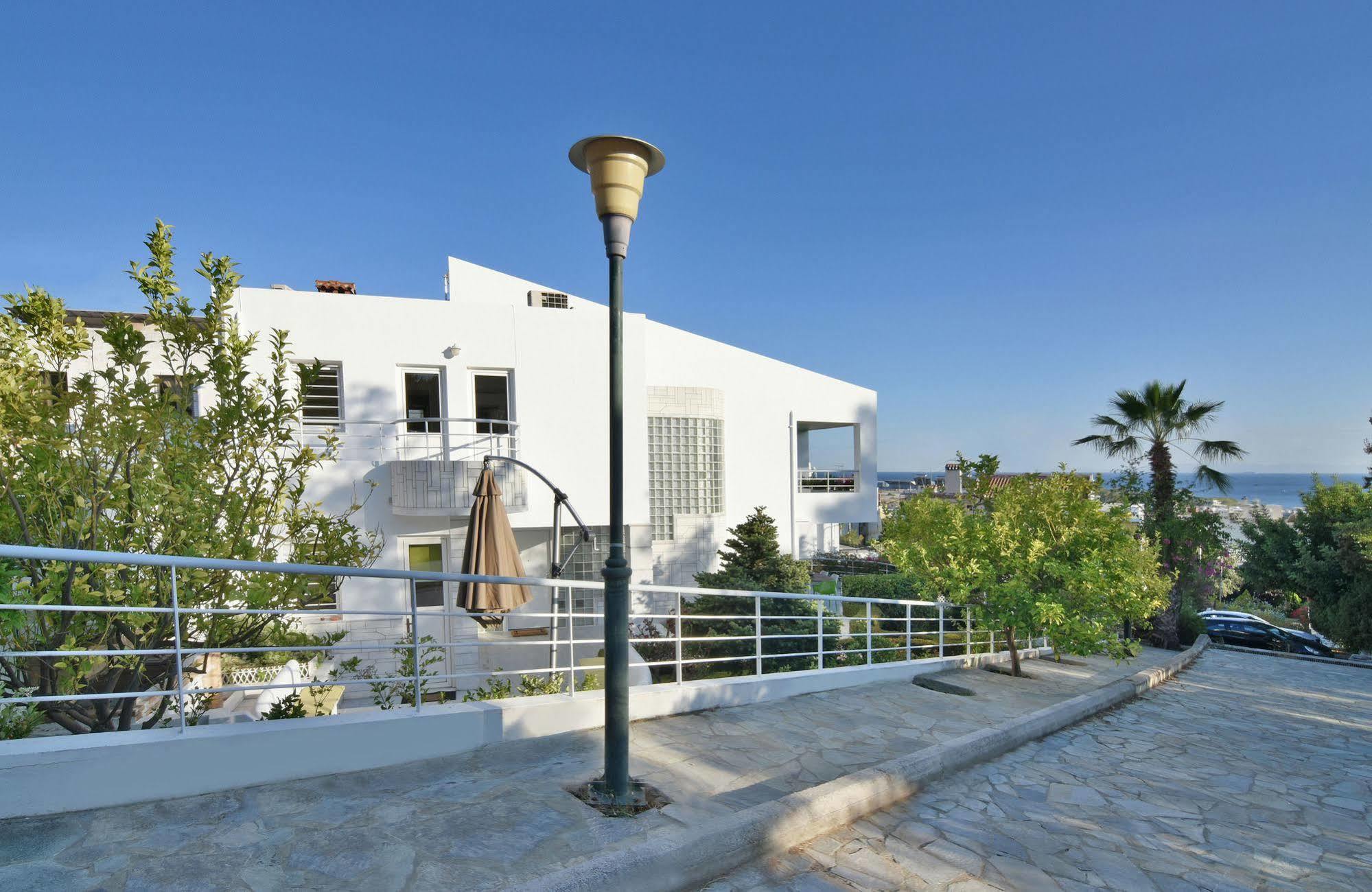 Coconut Villa Alimos Exterior photo